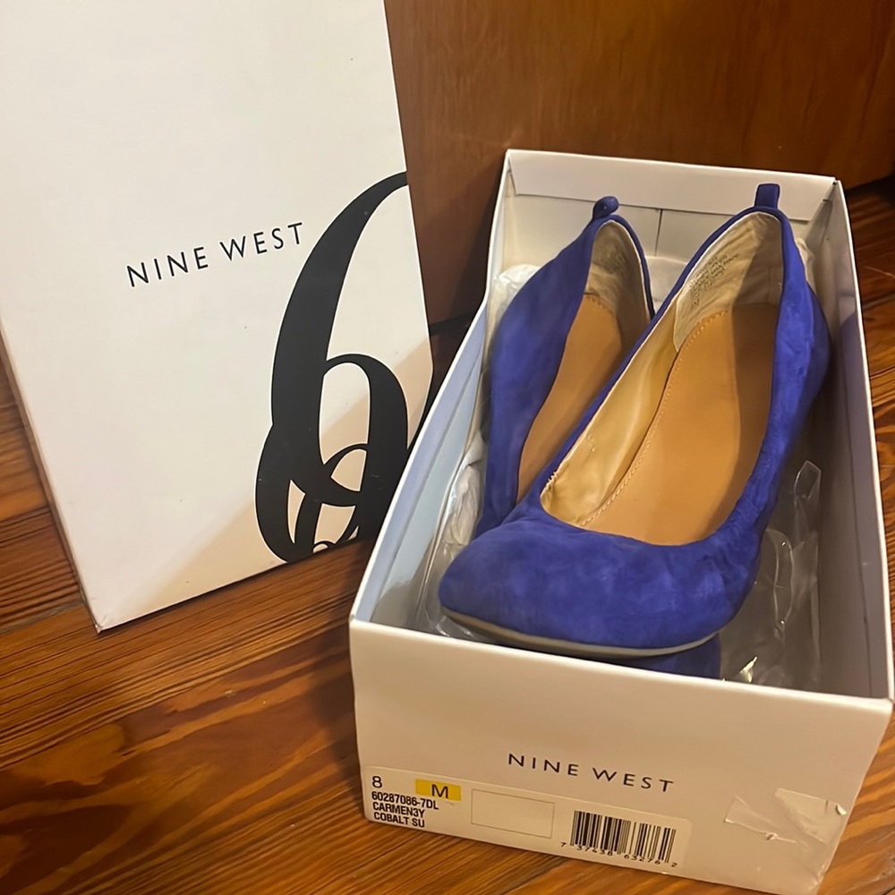 Nine West, cobalt blue flats. Size 8. Like new